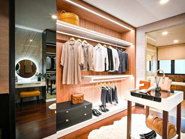 Cabina Armadio Su Misura